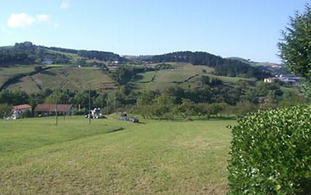Tolare-Berri Hotel Zestoa Buitenkant foto