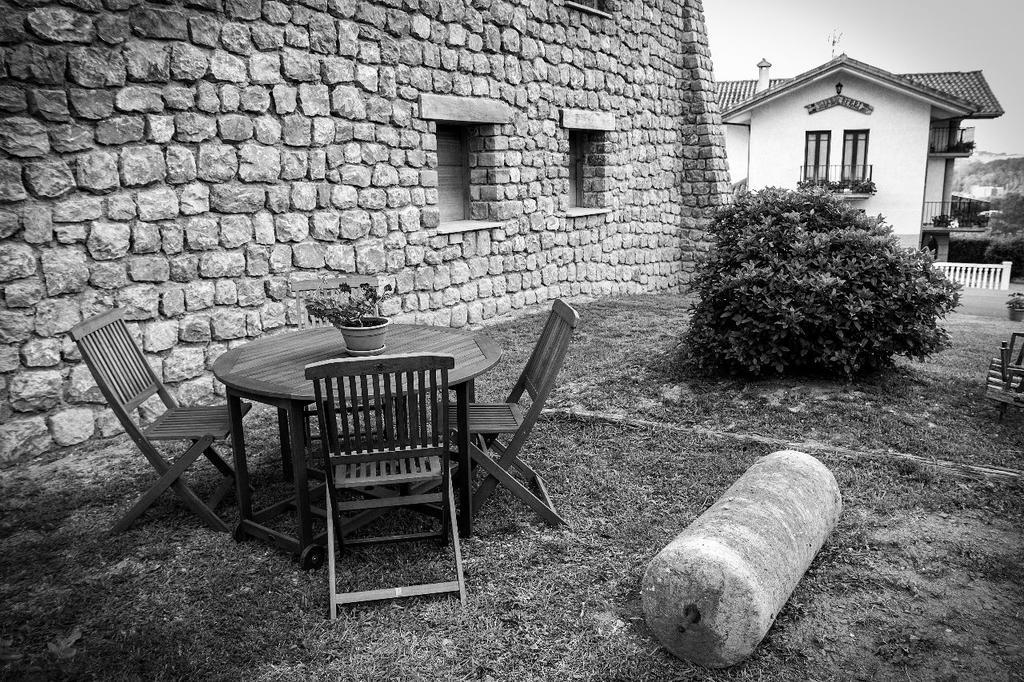 Tolare-Berri Hotel Zestoa Buitenkant foto