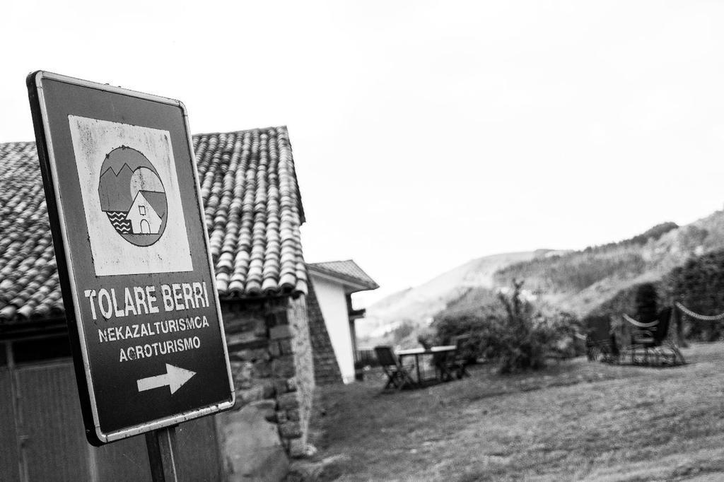 Tolare-Berri Hotel Zestoa Buitenkant foto